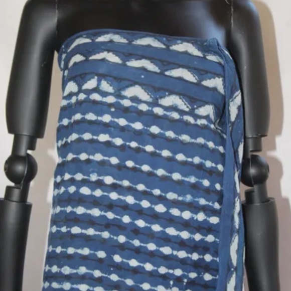 Versatile Indigo Cotton Hand-Block Print 22 X 67 Inch - Picture 3 of 4